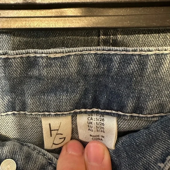 🔴3/25$ Denim Midi Skirt with Front Slit - Picture 8 of 8